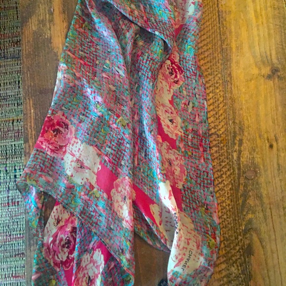 Scarf Chanel floral silk - Picture 2 of 7